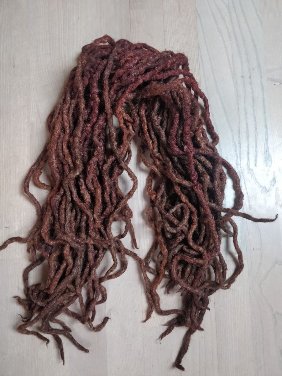 Accessori per capelli: 34 Stk. Dreads/Dreadlocks, Kunsthaare 130cm – Usato da Binz venduto da peter.dosh