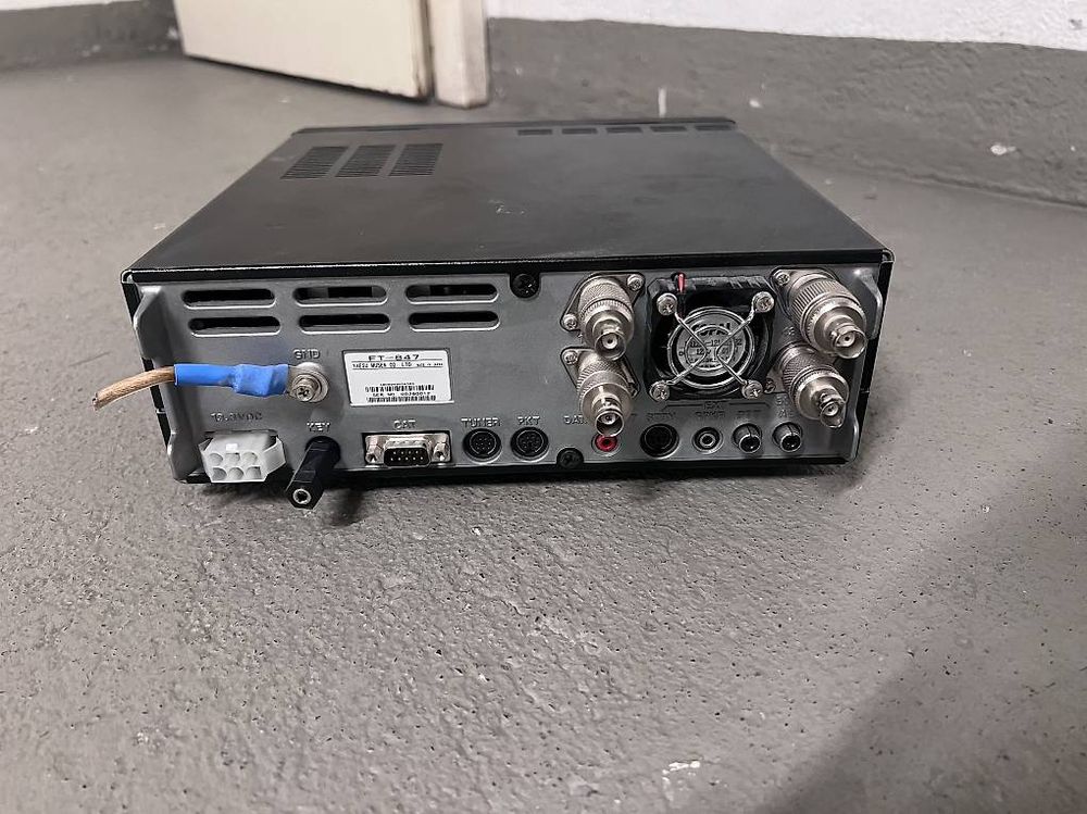 YAESU ALL MODE TRANSCEIVER FT-847 (Gebraucht) in Spreitenbach für CHF ...