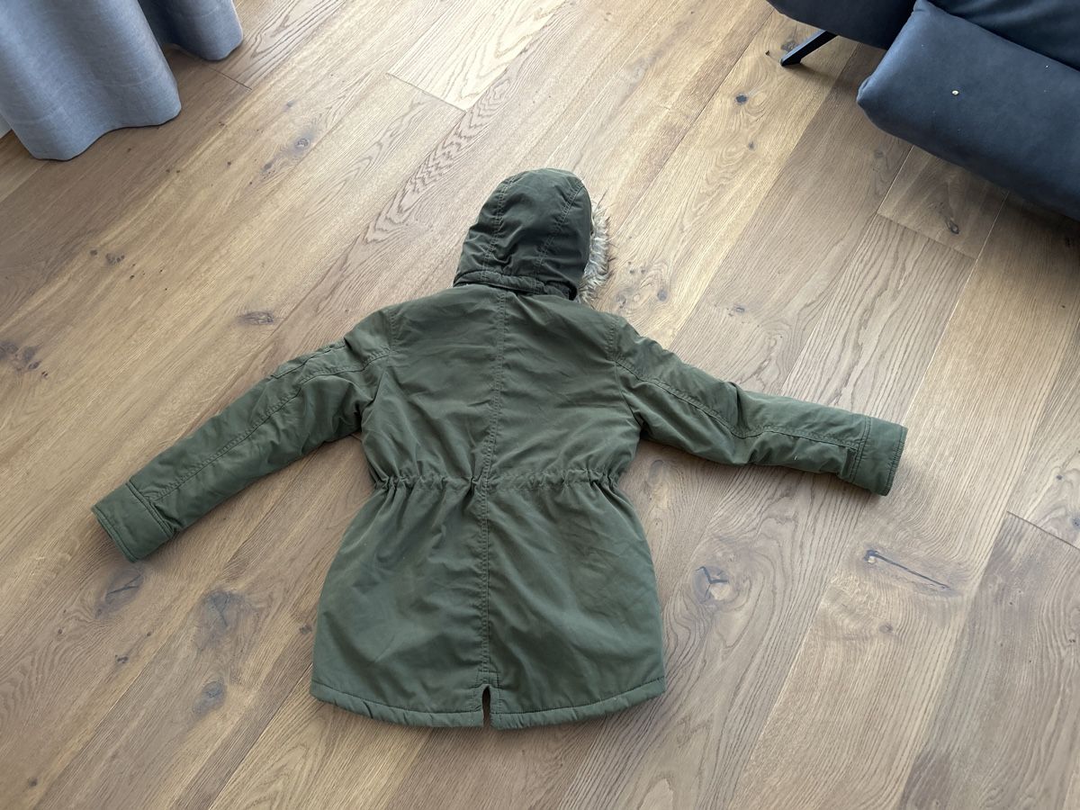 H&M Jacken & Mäntel: Mantel H&M Grösse 140 – Gebraucht aus Fischbach- Göslikon von Rommel 1