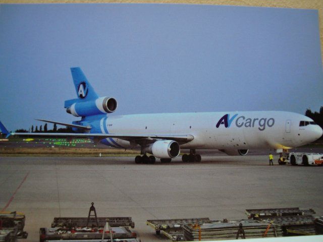 Ansichtskarten: AV Cargo MD-11CF Z-BAM – Neu und originalverpackt aus Thun von Abigboss