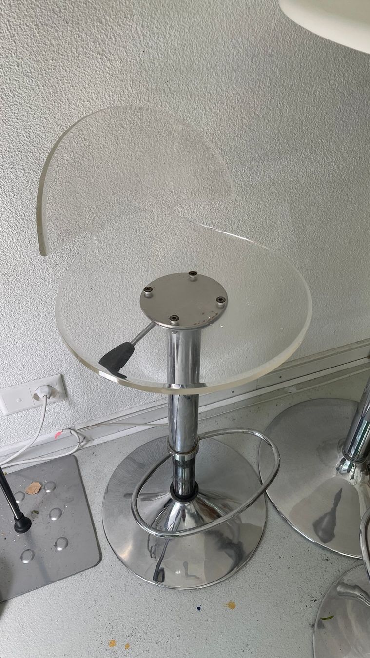 Ikea Tables: Gebrauchter Bartisch und drei Stühle – D'occasion à Zürich par waldmaedchen 1