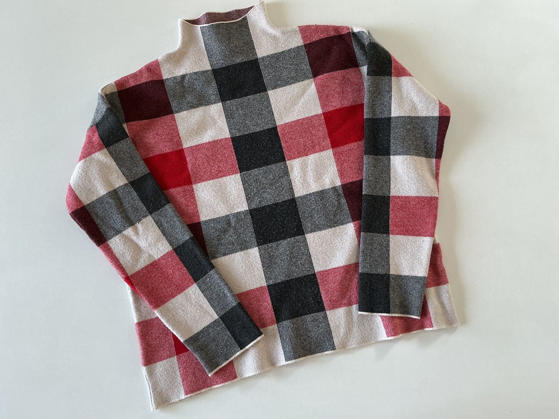 Maglioni & Felpe: Cooler Pulli von TAHARI – Usato da Triesen venduto da boston7
