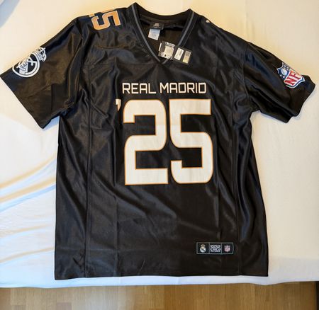Originales Spezial Real Madrid NFL Trikot Grösse L