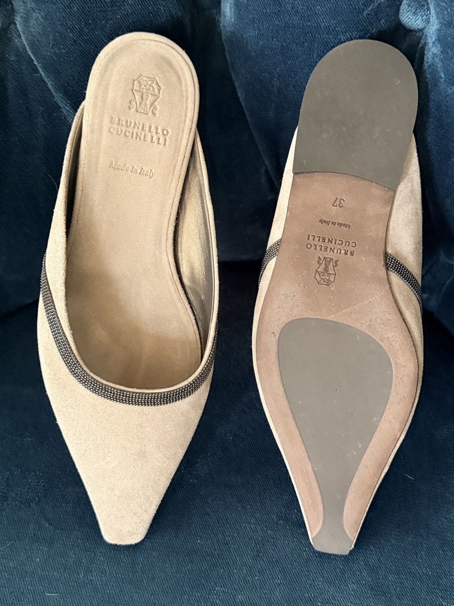 Brunello Cucinelli Damenschuhe: Mules donna Brunello Cucinelli camoscio beige – Gebraucht aus Lugano von fer_ckb9 2