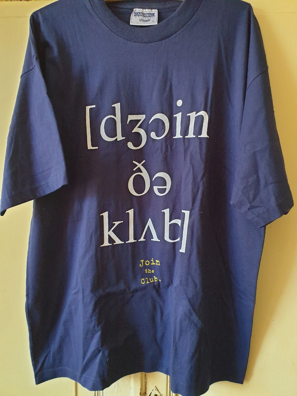 T-shirt: BIERE CARDINAL  T.SHIRT – Nuovo (secondo la descrizione) da Viganello venduto da Priska.c