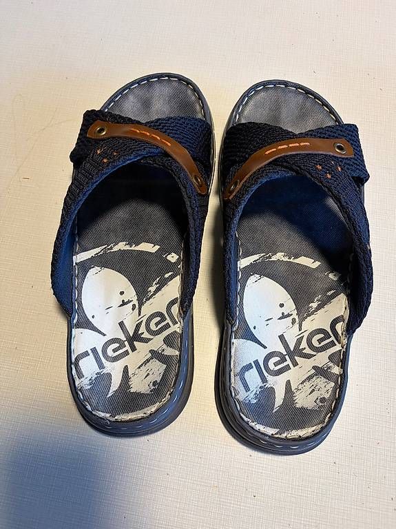 Rieker Chaussures hommes: Rieker Pantolette Grösse 40 – D'occasion à Nottwil par Frontal 1