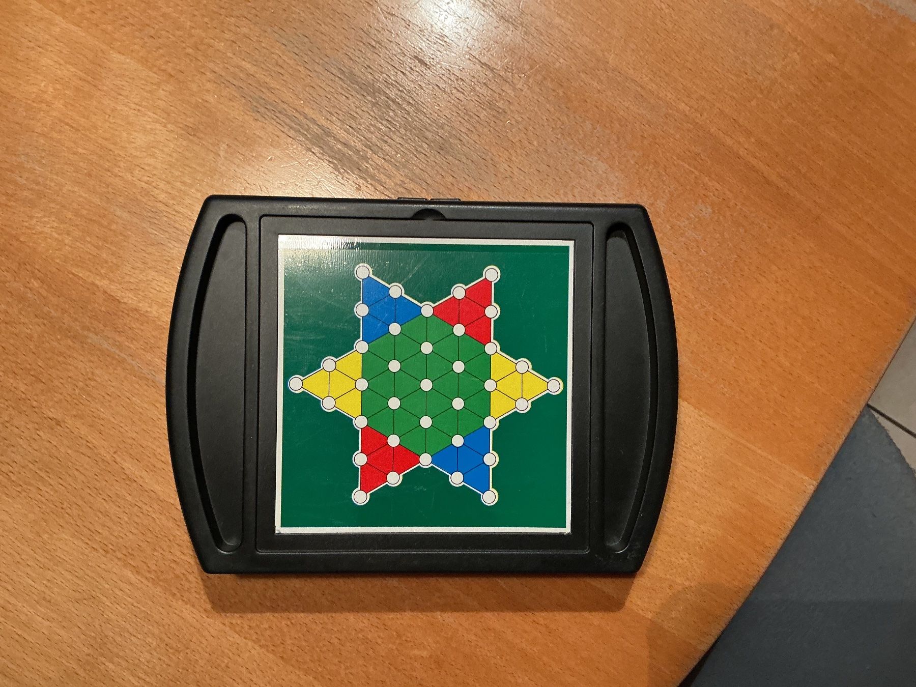 Giochi: Multifunktions-Spielkoffer, 5 Spiele, Reiseformat – Usato da Reichenbach im Kandertal venduto da frifrafroh
