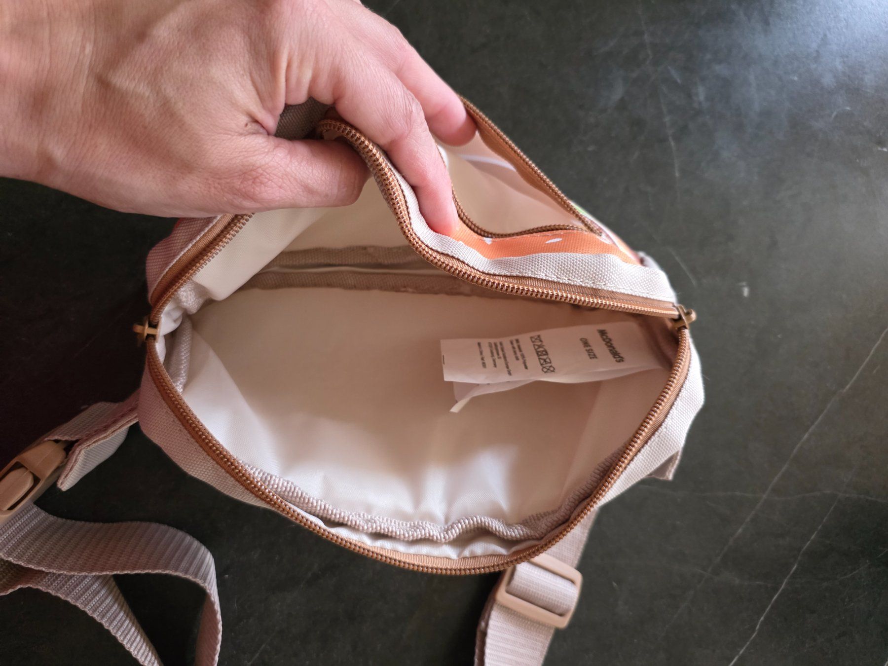 Taschen: Banane Mcdonald bigmac – Gebraucht aus Fortunau Ayent von Vitany 2