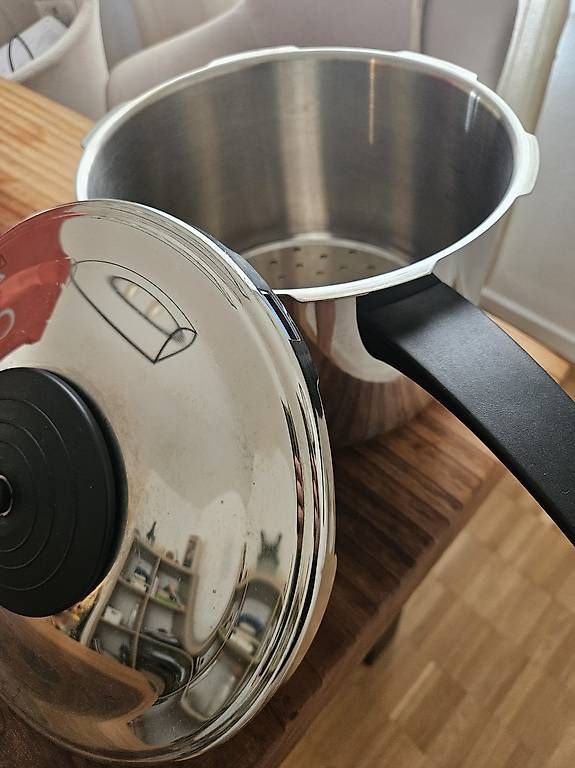 Casseroles: Dampfkochtopf – D'occasion à Aarau par lic_bbh6 2