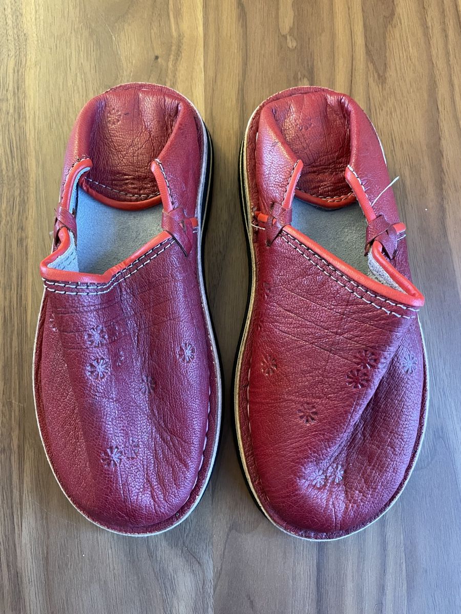 Scarpe da uomo: Leder-Babouches rot – Nuovo e nell'imballaggio originale da Basel venduto da Gundeli-25