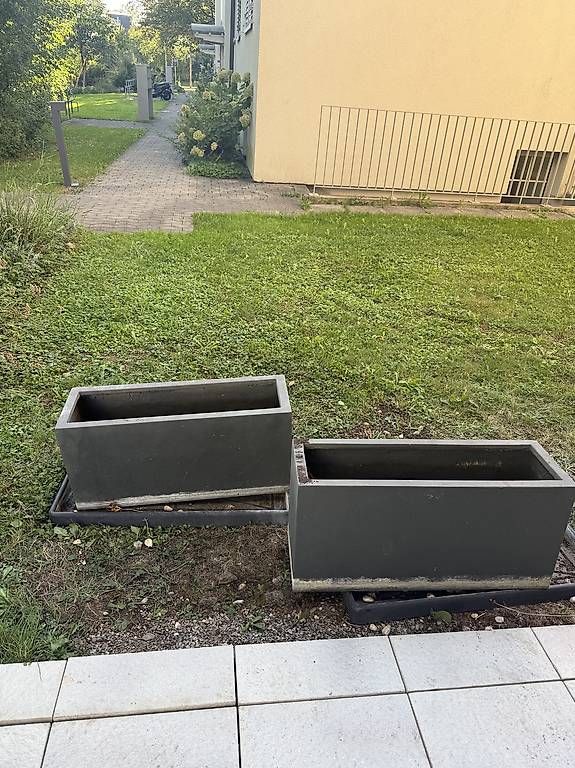 Blumentöpfe: 2 Pflanzenkasten – Gebraucht aus Zürich von F_F