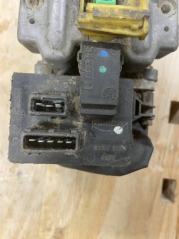 Pompe & Parti di ricambio: ABS Hydraulik Pumpe – Usato da Oberuzwil venduto da Schlirg0815 4