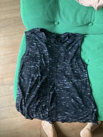 Maje Shirt mit interessanten Details s