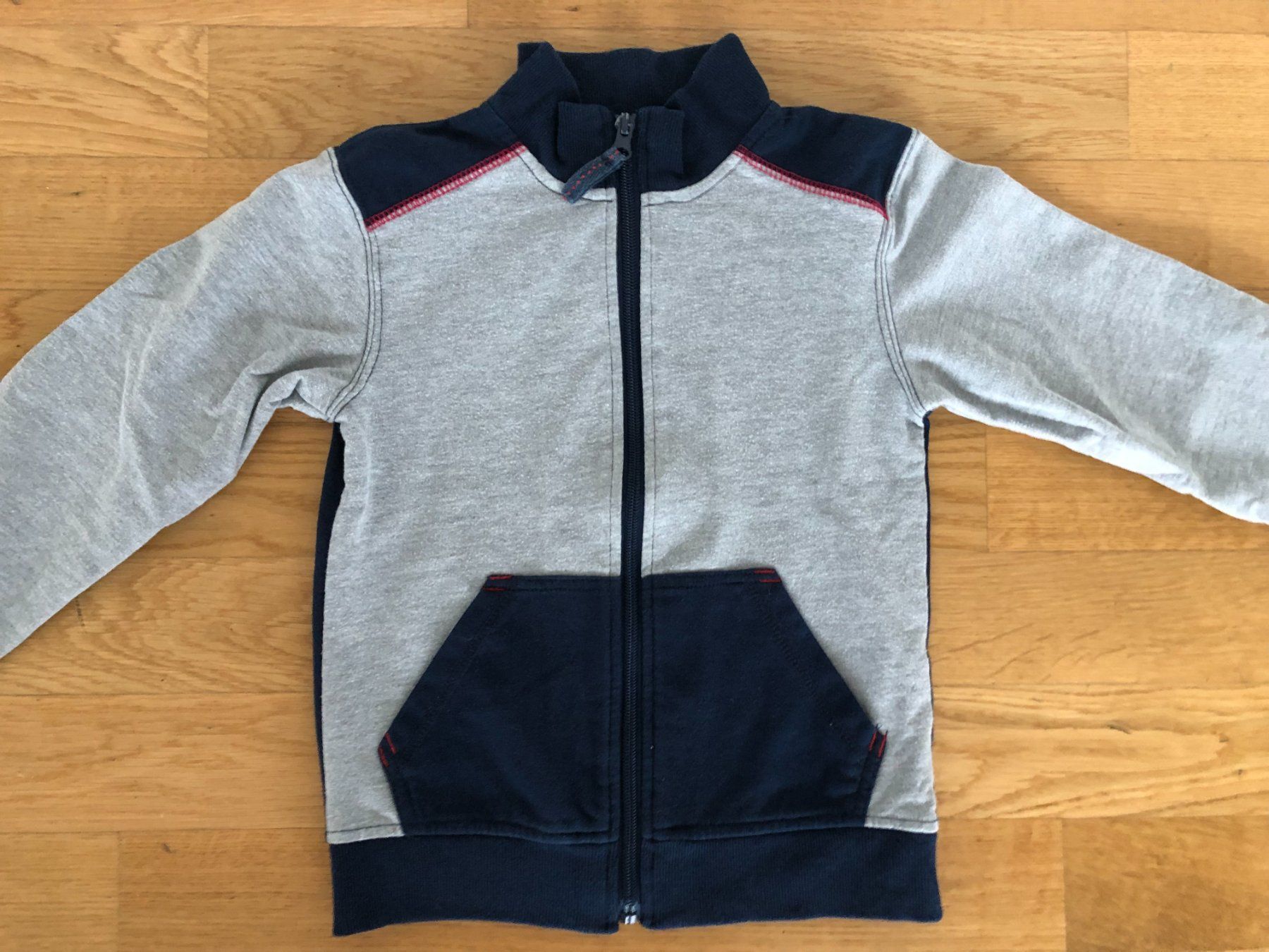 Maglioni & Felpe: Langarmshirt Gr.110 – Usato da Buchs SG venduto da sunset55 1