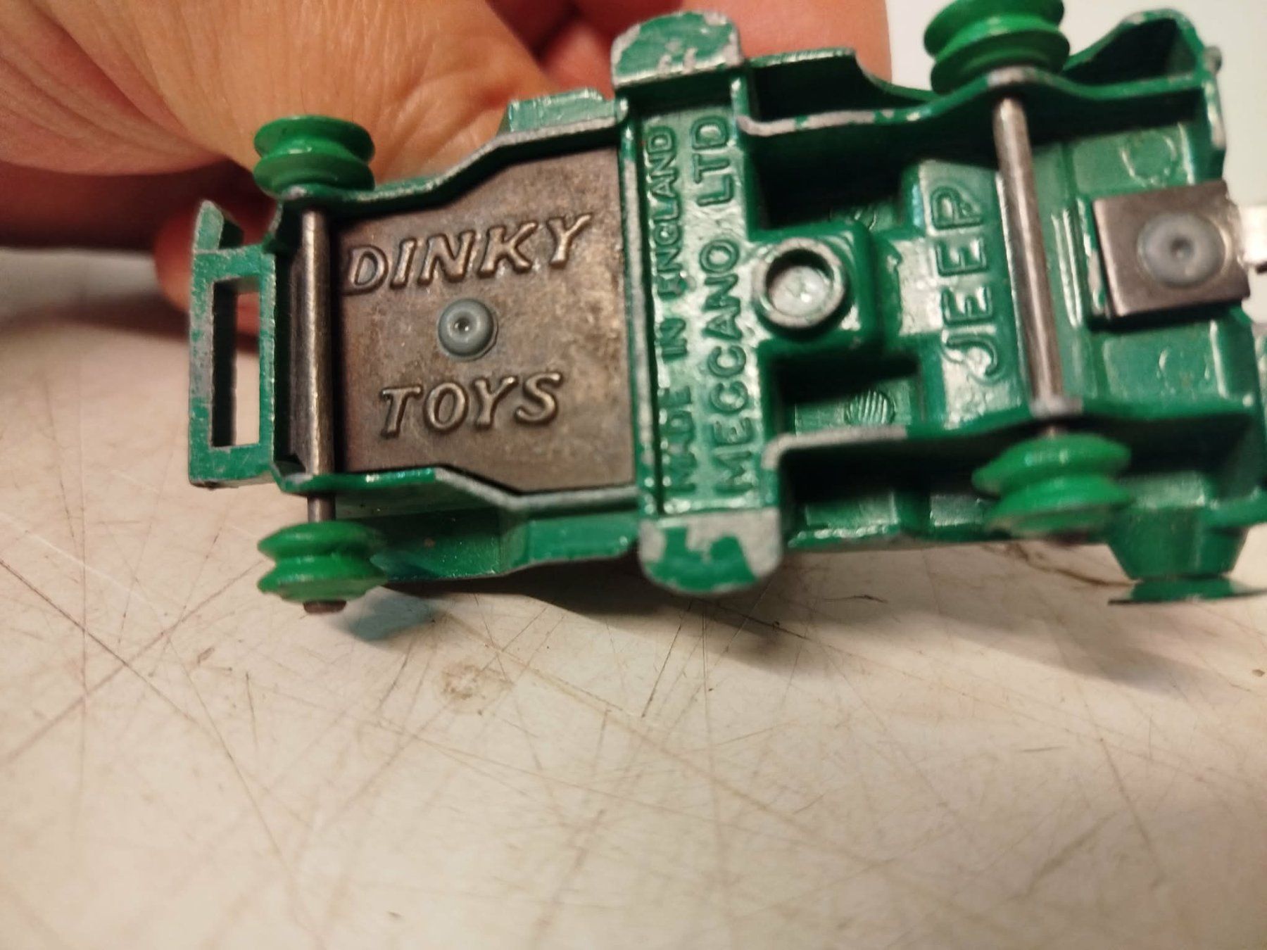 Dinky Toys Modellini d'auto: Dinky Toys Universal Jeep – Usato da La Chaux-de-Fonds venduto da Emmaus2300CDF 6
