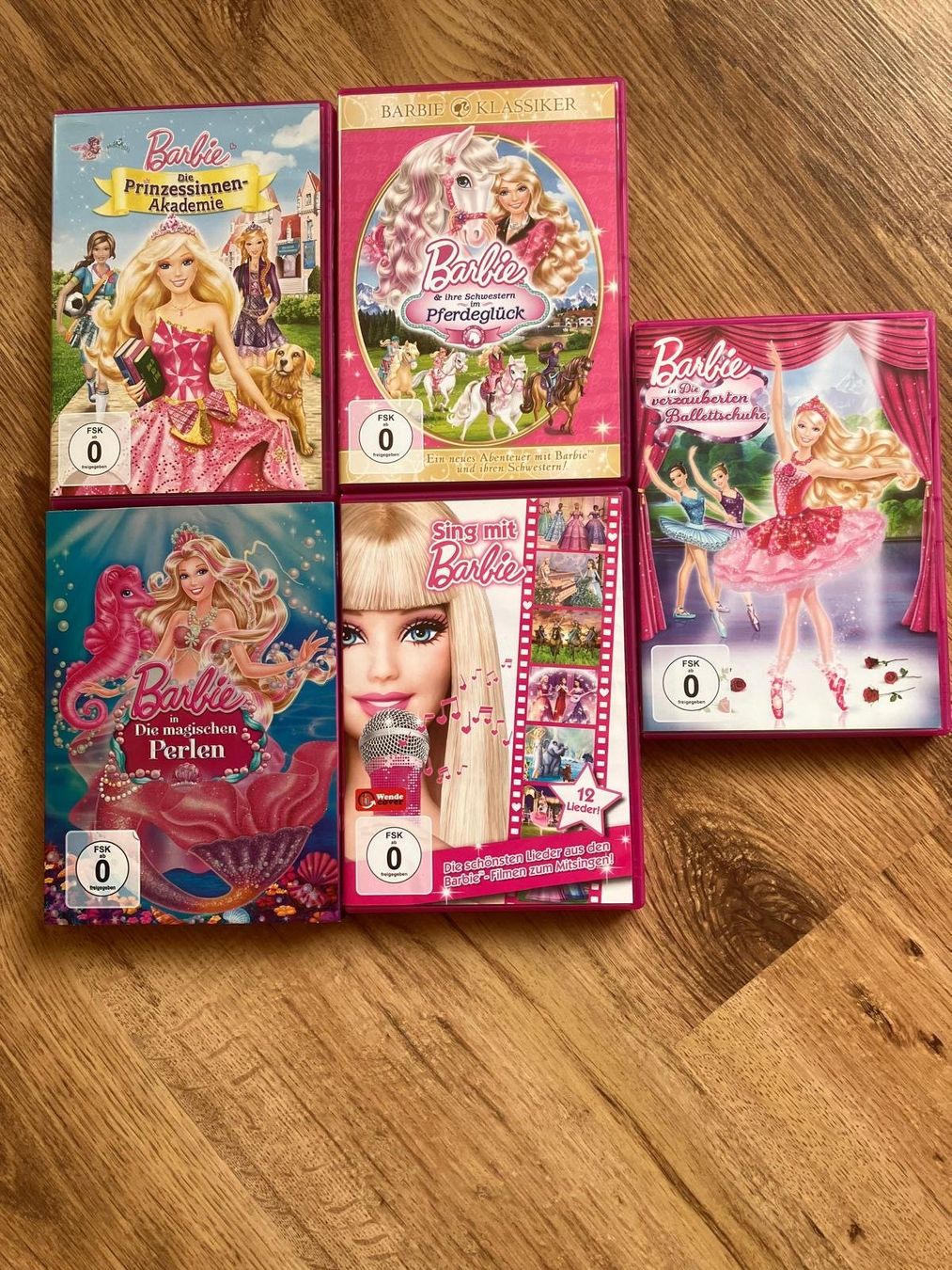 Tous les DVDs: 5 DVD-Filme Barbie – D'occasion à Herisau par copi92