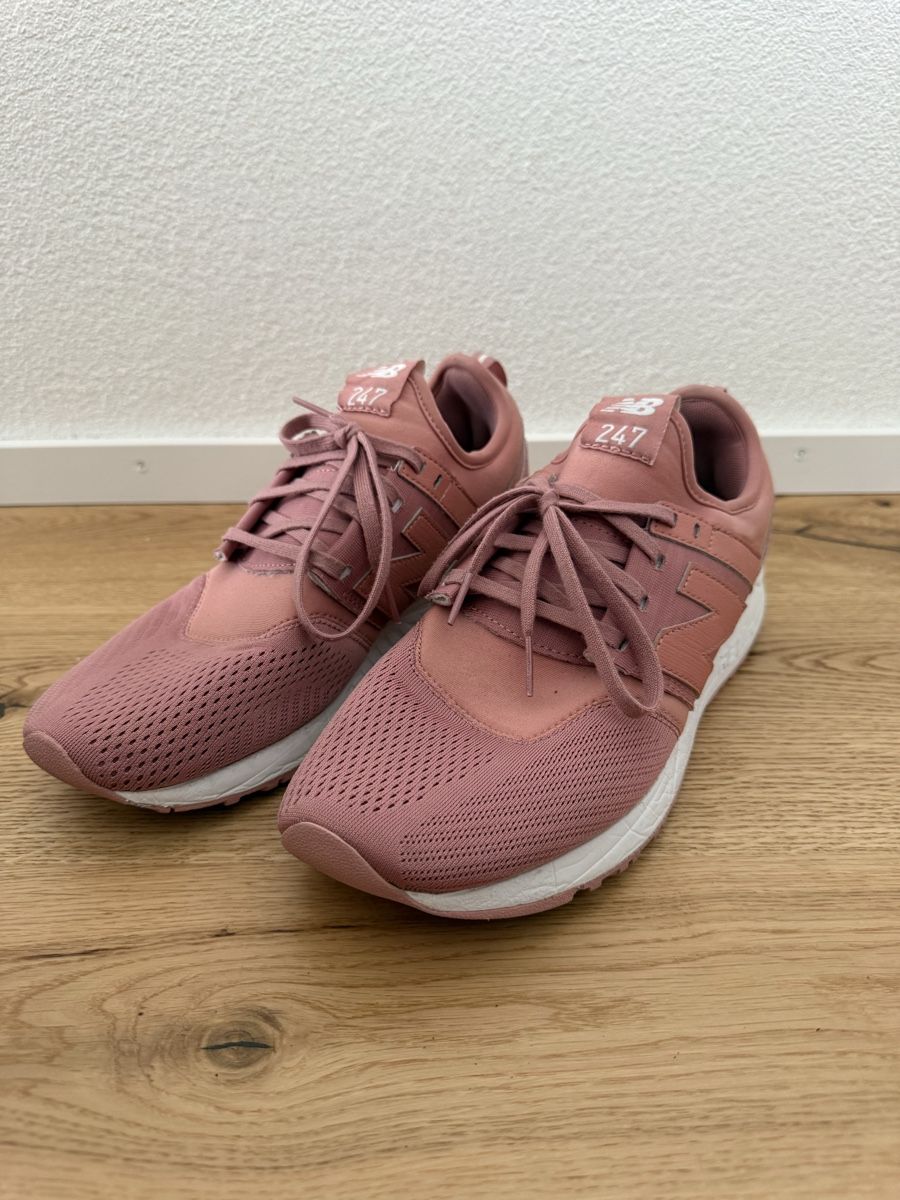 New Balance Damenschuhe: New Balance 247  – Gebraucht aus Gossau SG von laura_dema 1
