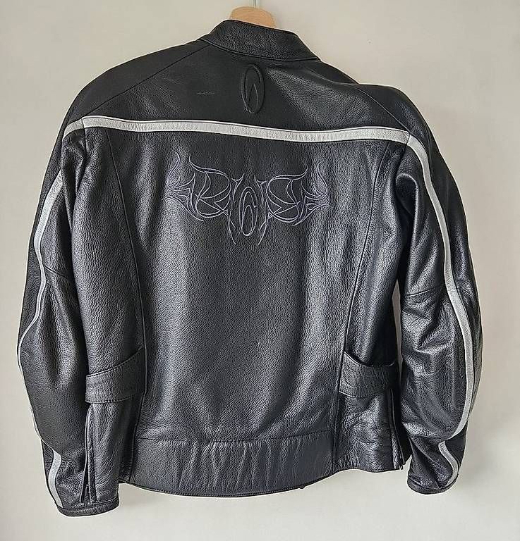 Giacche: Damen - Motorrad - Leder - Jacke – Usato da Schwarzenegg venduto da Stakro 1