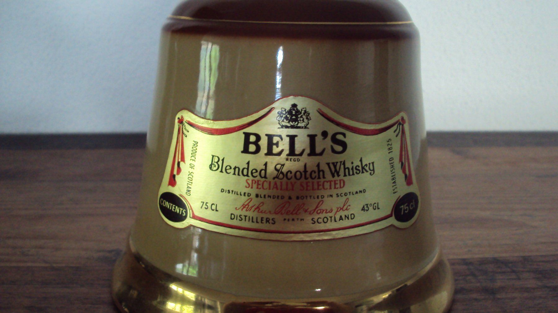 Bevande alcoliche: Bell's Blendet Scotch Whiskey Special Edition – Nuovo e nell'imballaggio originale da Beringen venduto da mar_j2nk 1