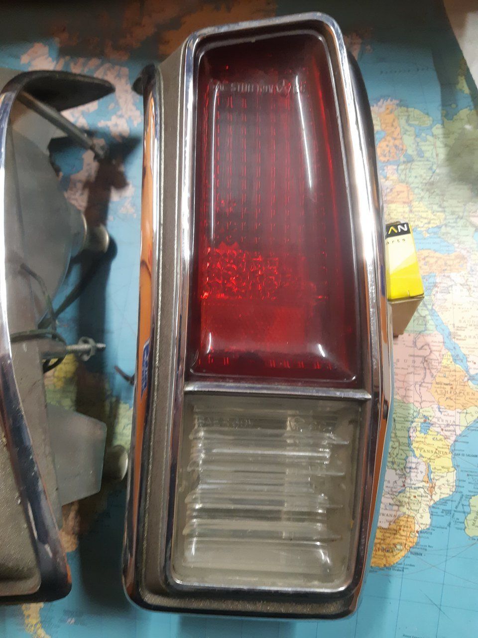 Alle Autoersatzteile: 1969 Valiant Hecklampen Tail Lights – Gebraucht aus Niedergösgen von usc_8qc6 2