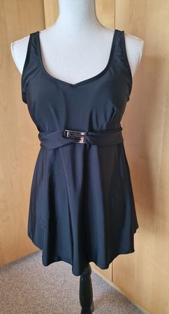❣️SCHWARZES TANKINI OBERTEIL, GR. 40/42, GOLDSCHNALLE