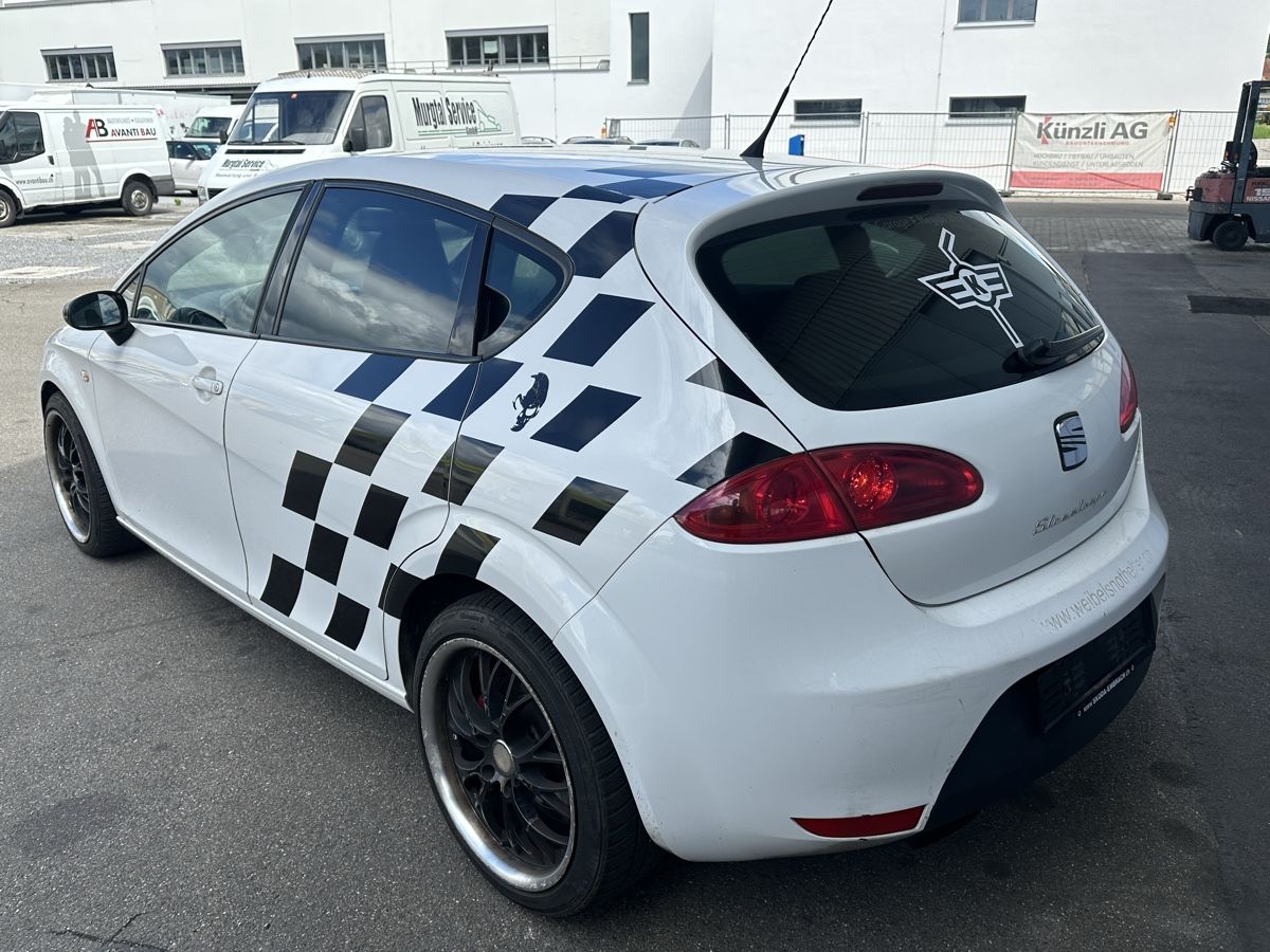 Seat Automobili: Seat Leon Cupra – Usato da Oetwil am See venduto da CarParts 2