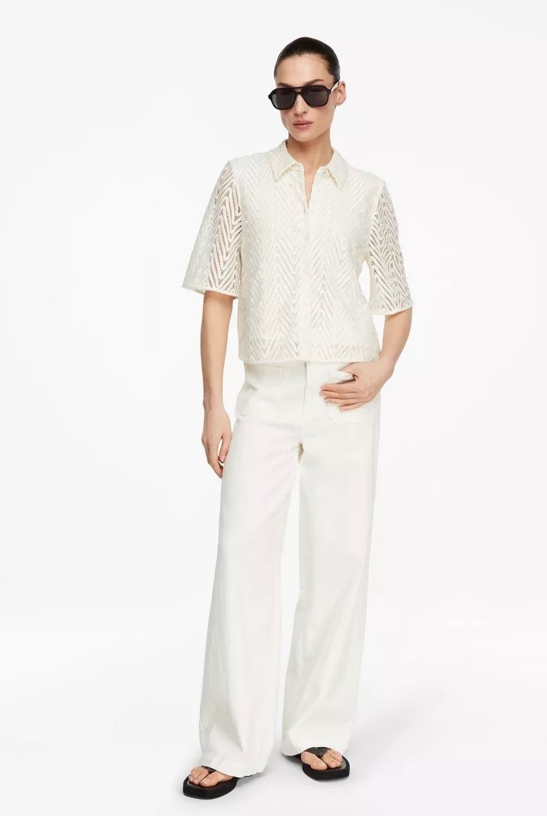 Comma Blusen: Comma Damen Bluse Weiss Spitze neuwertig – Neu und originalverpackt aus Luzern von Sommer_26 2
