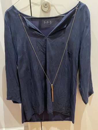 Maison 123 Kupferseide /Cupro Oberteil mit Kette -wie Sézane