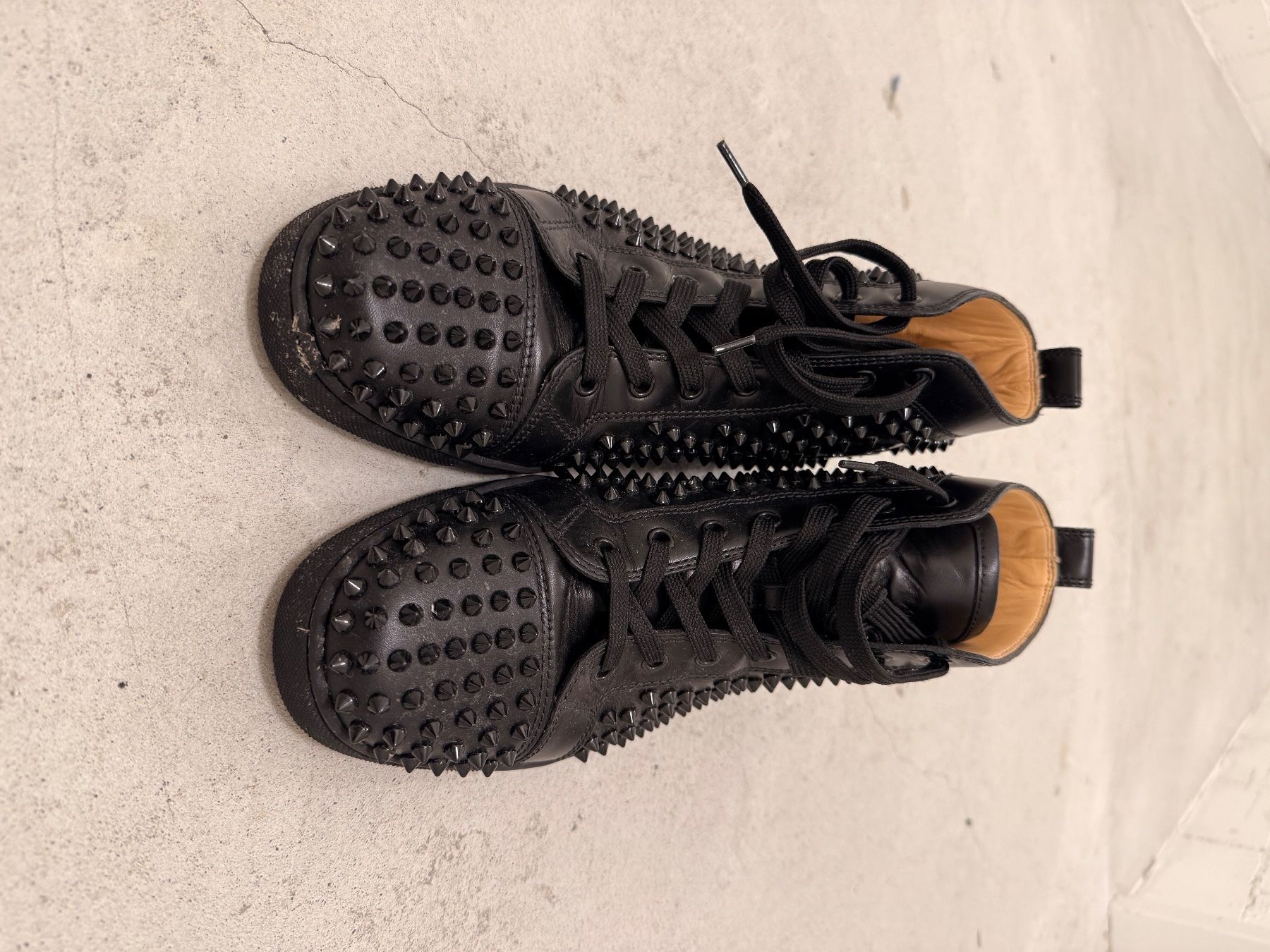 Christian Louboutin Scarpe da uomo: Schwarze Louboutin, Gr. 43, Original – Usato da Bilten venduto da alb_v67g