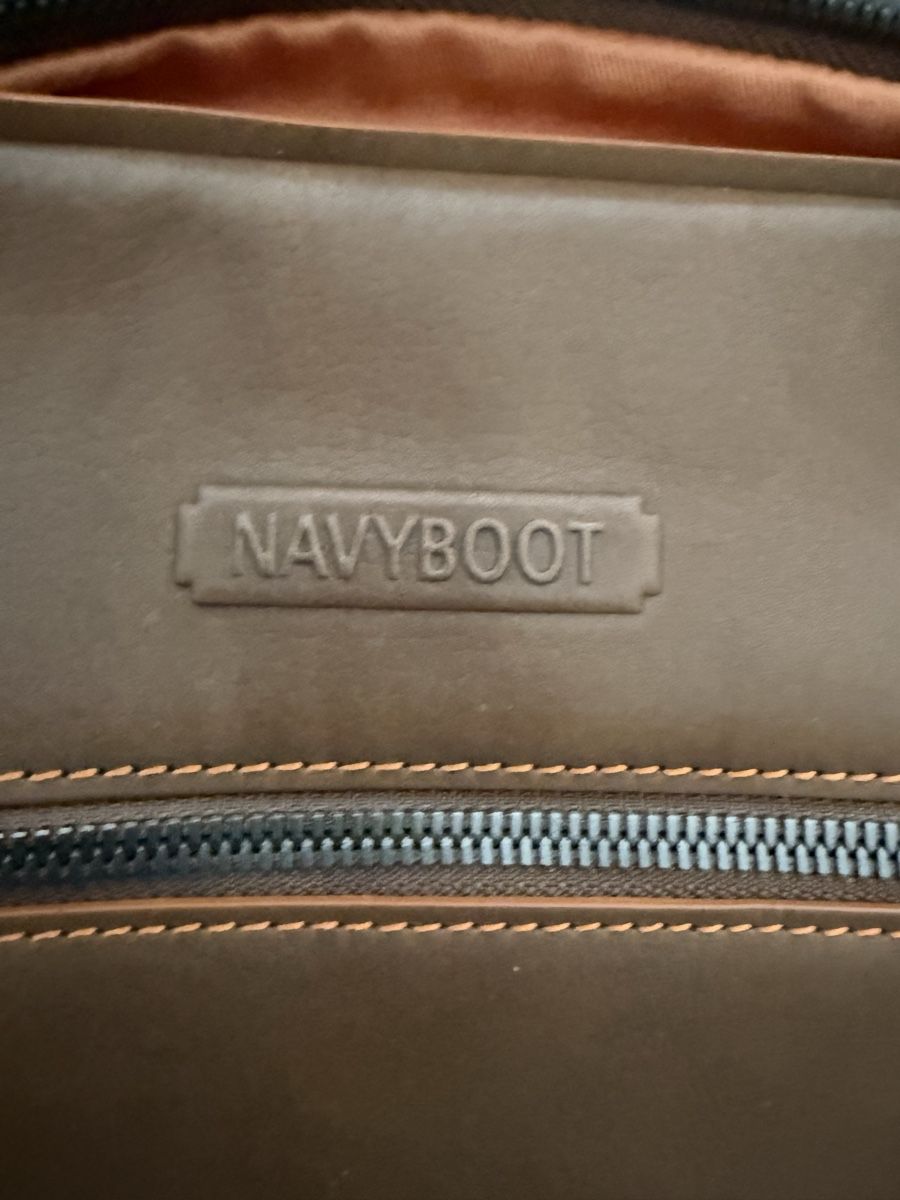 Navyboot Borse: NAVYBOOT Ledertasche Umhängetasche braun – Nuovo (secondo la descrizione) da Goldach venduto da Messerguru 2