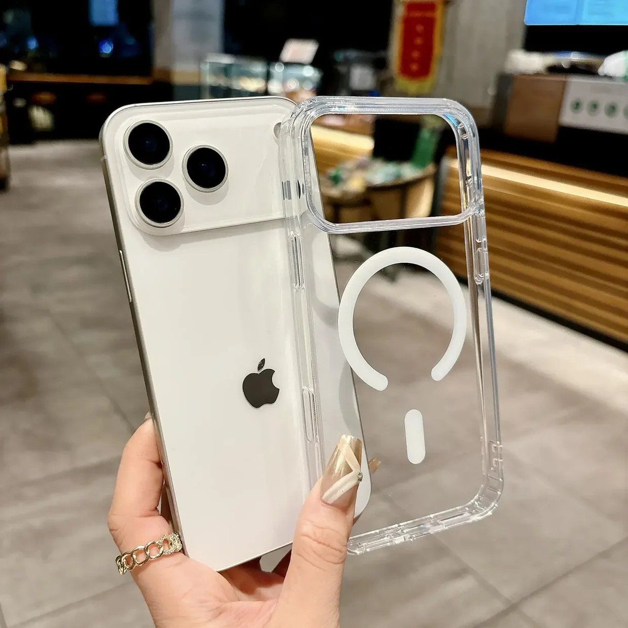 Apple Coques & Protection écran: iPhone 17 Pro Max Hülle Clear Case MagSafe – Neuf avec emballage d'origine à Thônex par BrYu 3