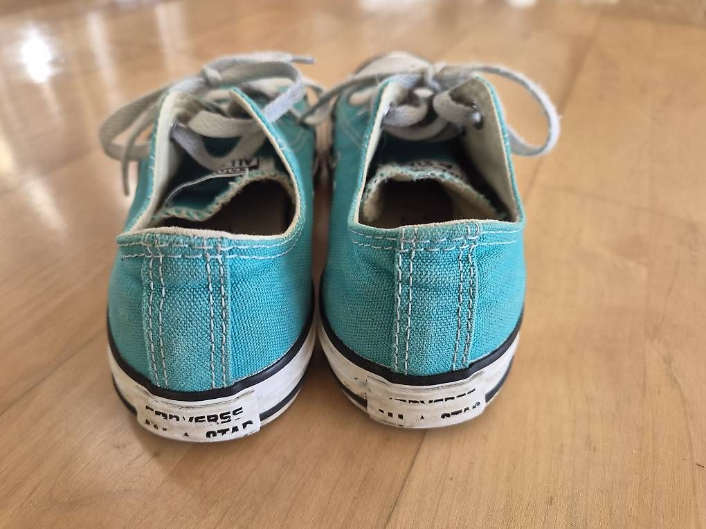 Converse Chaussures filles: Converse Chucks, Gr. 33.5 – D'occasion à Russikon par i_laura 2