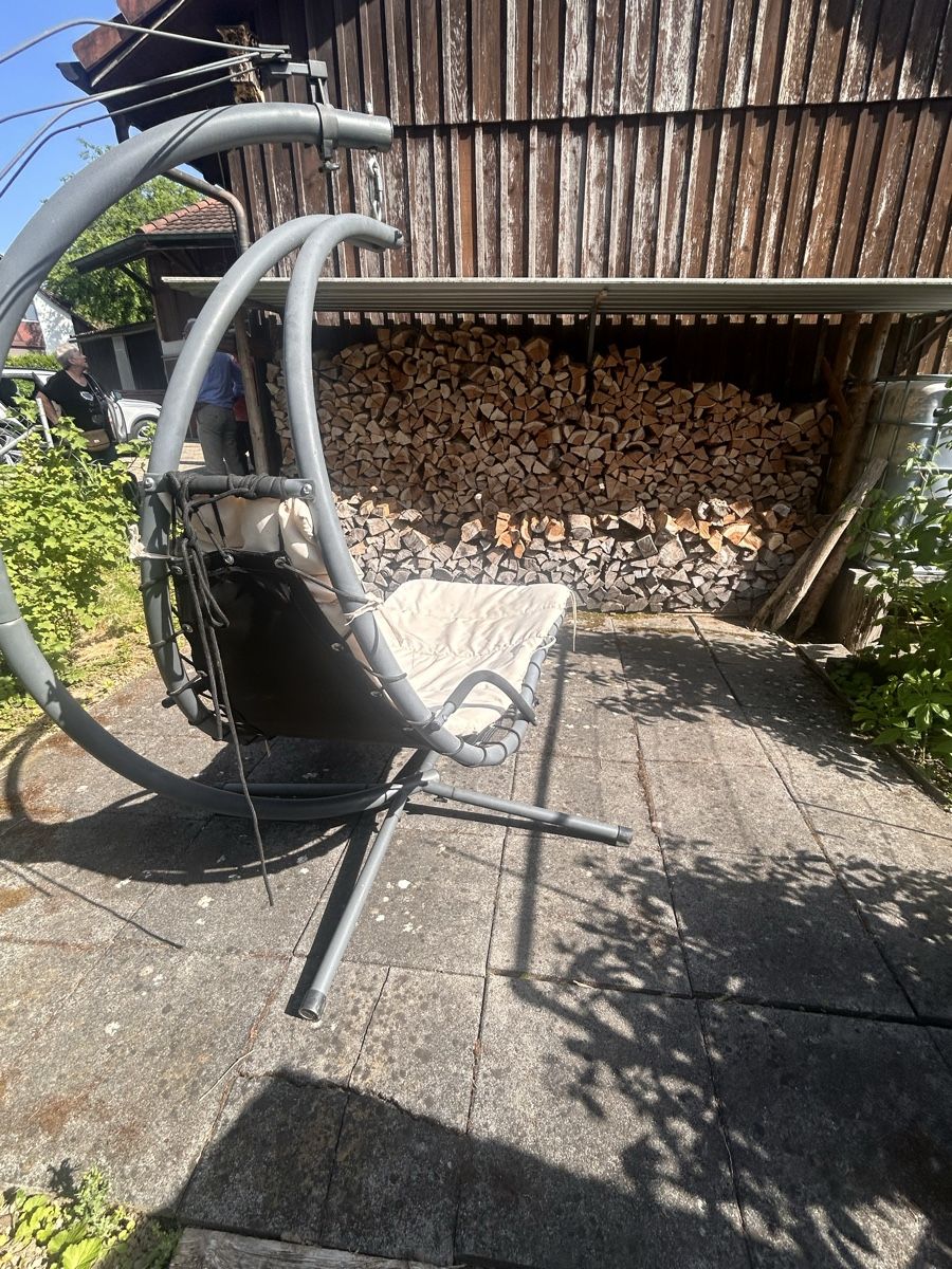 Poltrone pensili da giardino: Gartenliege schwebend – Usato da Killwangen venduto da Ferdinand3 3