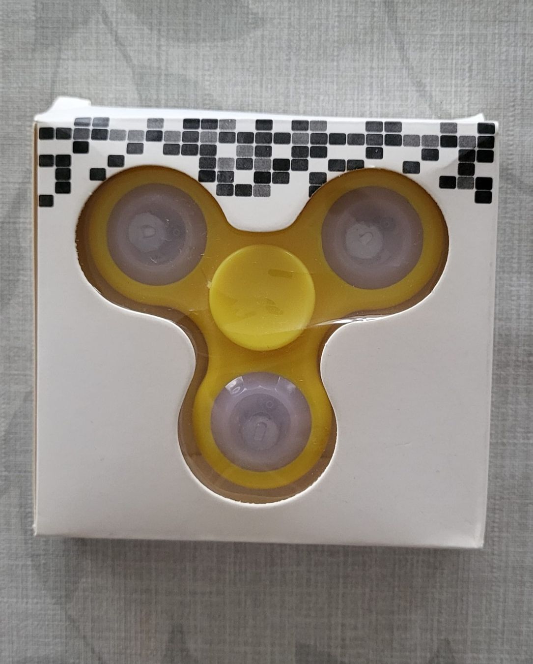Giochi: NEW Le hand spinner, couleur à choix – Nuovo e nell'imballaggio originale da Châtelaine venduto da BONNE_AFFAIRE 3
