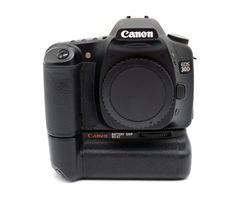 Canon EOS 30D 8.2MP DSLR-Kamera, CMOS, Batteriegriff BG-E2