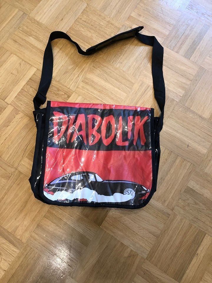 Borse & Zaini: Notebook Tasche für Kinder – Usato da Münchenstein venduto da BasileaOutletStore
