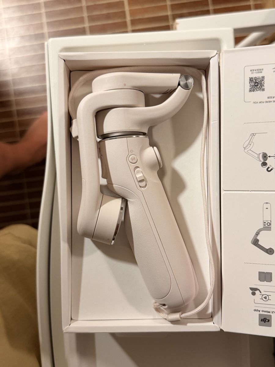 DJI Action Cam: DJI OM 5 Smartphone Stabilizer like new – Neu (gemäss Beschreibung) aus Basel von 02m_jml2 1