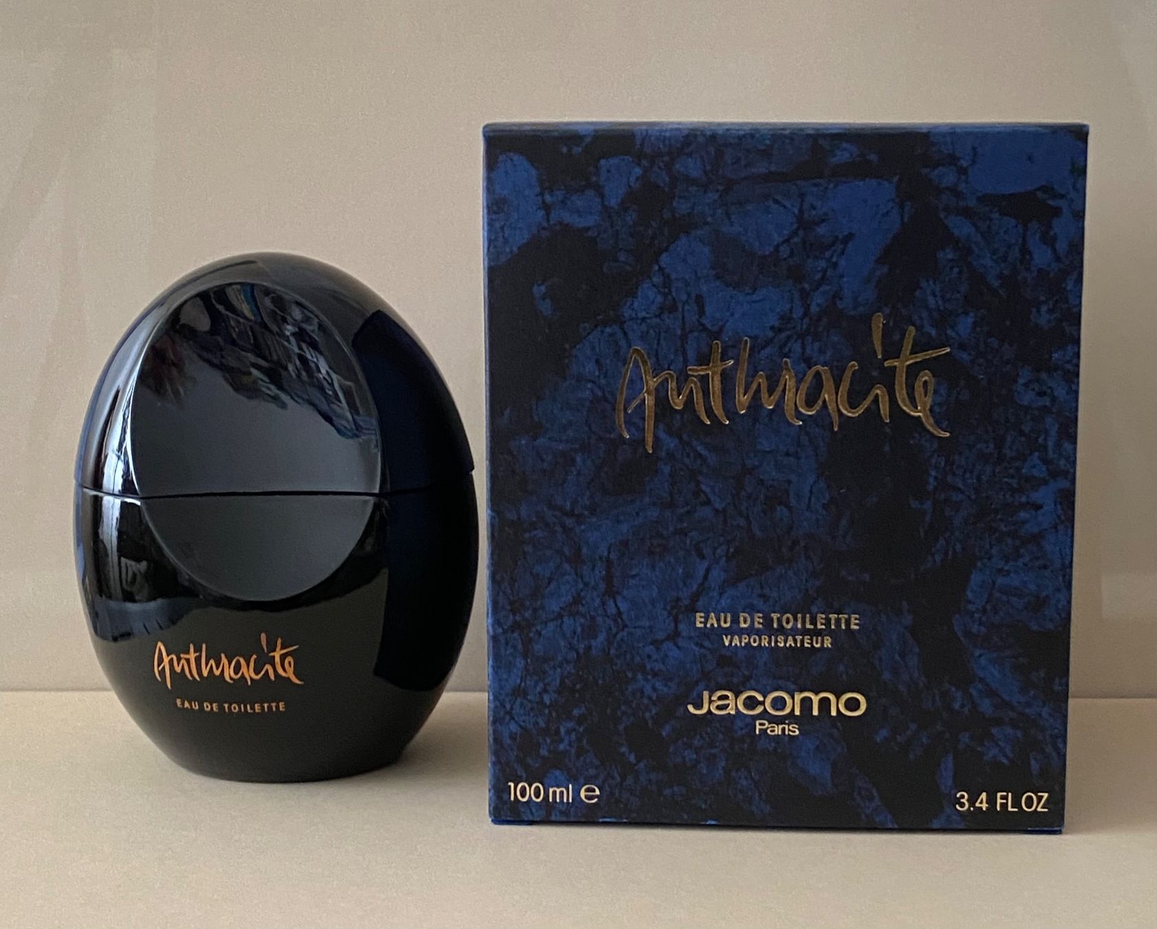 Profumi & Eau de Toilette: Jacomo Anthracite EdT Spray 100 ml, neu – Nuovo (secondo la descrizione) da Dietlikon venduto da Trukaip