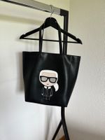 Karl Lagerfeld Tasche mit Karl Anhänger