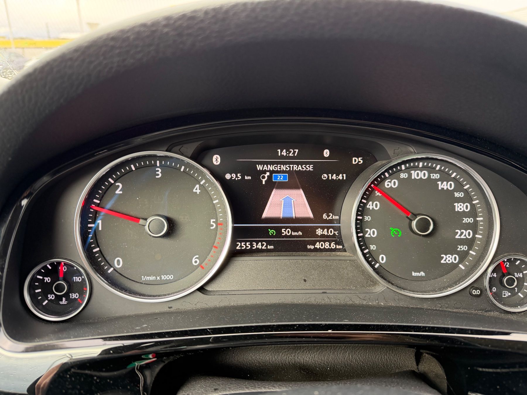 VW Autos: VwTuareg – D'occasion à Wiedlisbach par naj_s6y8 7