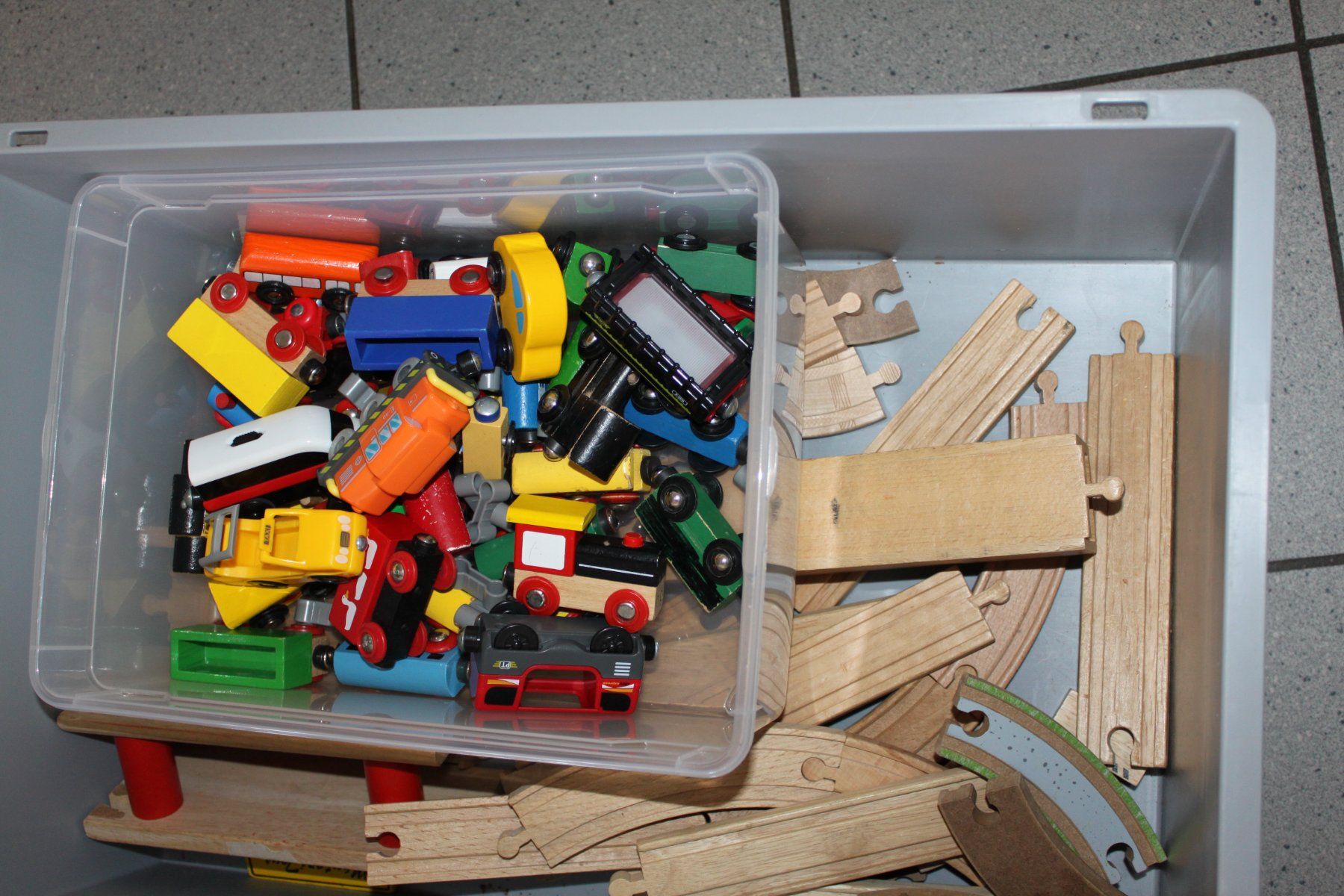 Brio Jouets: Brio Holzeisenbahn – D'occasion à Ermatingen par Erfmontinga64 1