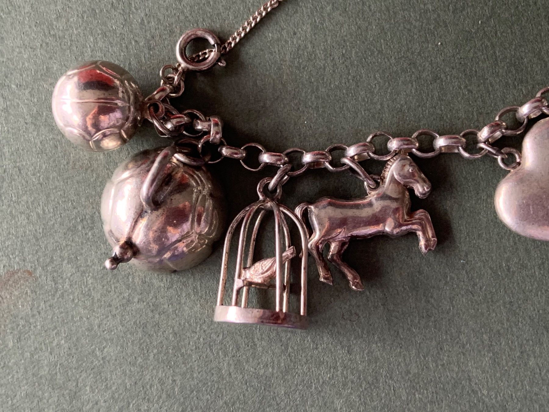 Armbänder & -reifen: Bettel-Armband Glücksbringer (17 cm) – Gebraucht aus Laufen von belleskulptur 6