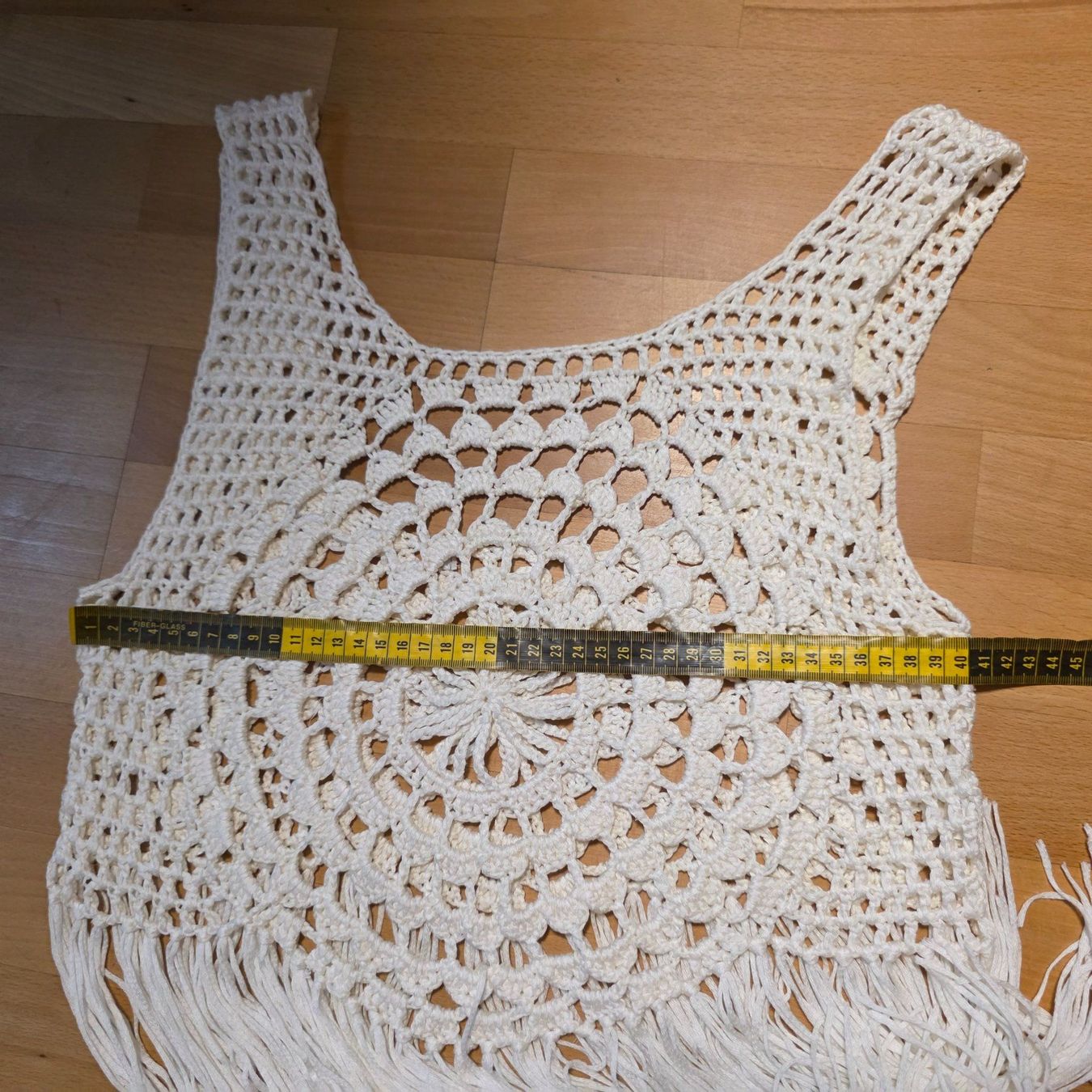 Top: Boho Häkeltop Creme Fransen M  Sommer – Usato da Wald ZH venduto da CapLux 5