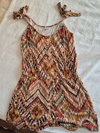 Neuer, leichter Sommer-Jumpsuit mit tollem Muster, S