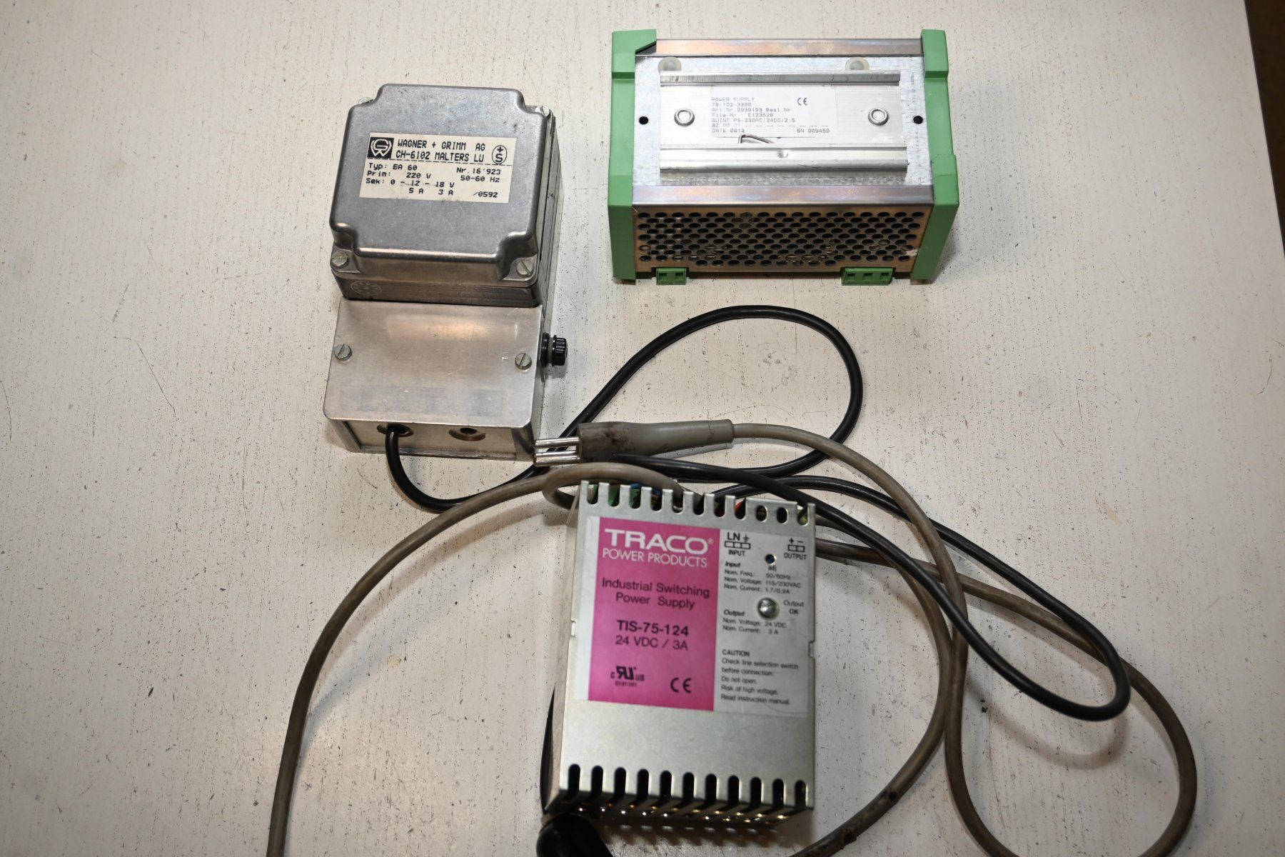 Phoenix Contact Componenti elettronici: Transformer Wagner , Traco Power TIS ,Phoenix Netzteil – Usato da Laupen ZH venduto da Zmoewe