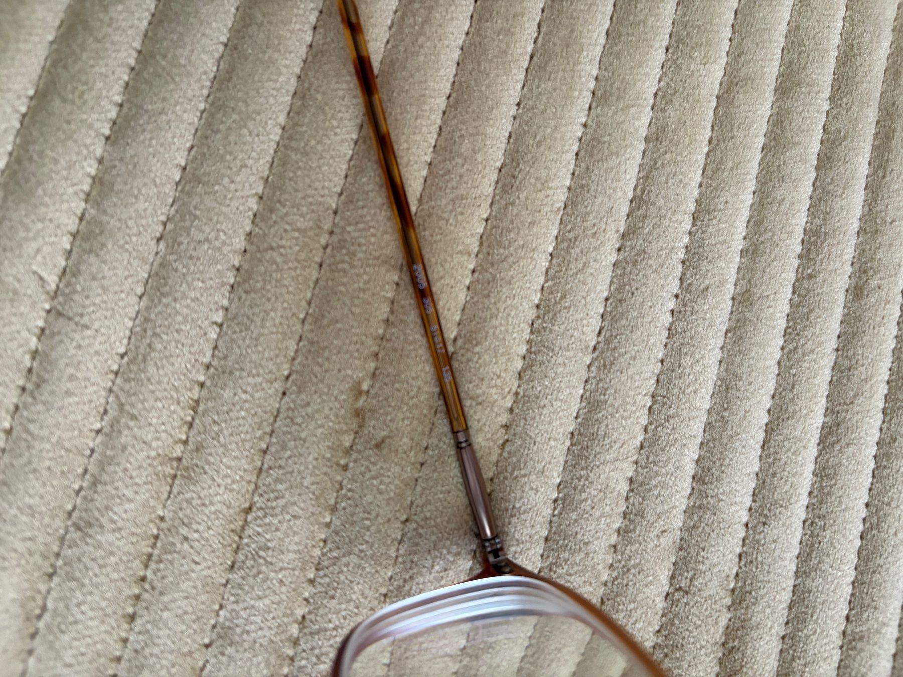 Armani Occhiali & Lenti: Giorgio Armani Frames / Monture / Brillen – Usato da Luzern venduto da AM2nd 4