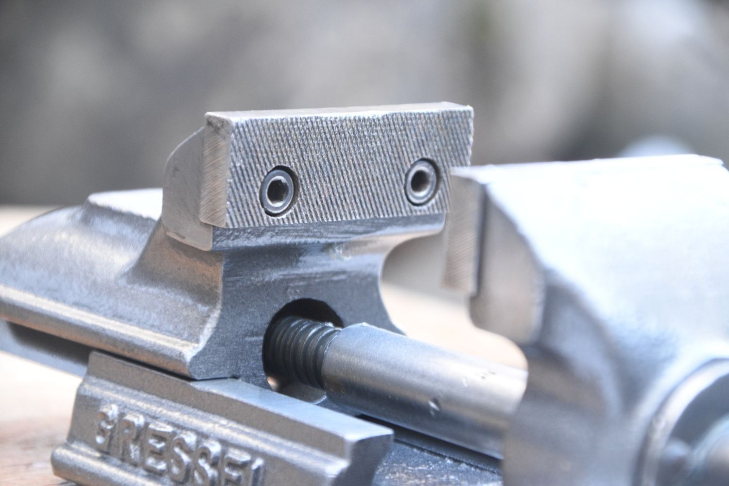 Gressel Alle Werkzeuge: Schraubstock Gressel PSB 60 (3.02kg) Nr253 – Neu (gemäss Beschreibung) aus Lichtensteig von dan_rj7z 7