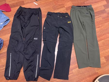 Jack Wolfskin Regenhose, Wanderhose usw. Kleiderpaket Gr.140