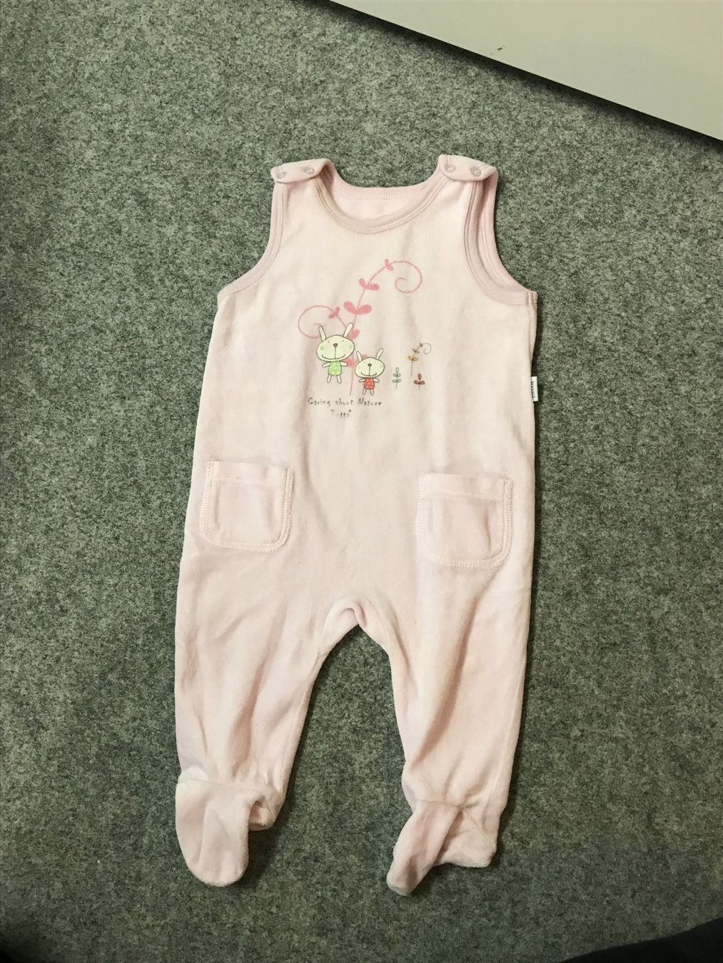 Pantalons: Süsser rosa Mädchen Strampler Gr. 62 – D'occasion à Guntershausen par Gloominati 1