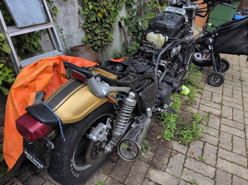 Strasse: Yamaha VMax pour Bricoleur ou pour pièces – Gebraucht aus Apples von Ian1317 4